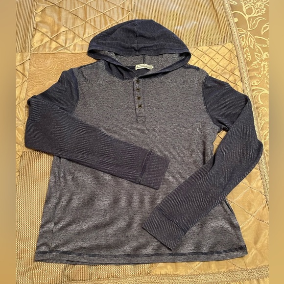 Threads 4 Thought Other - Threads 4 Thought, men’s LS pullover, navy blue, size M *